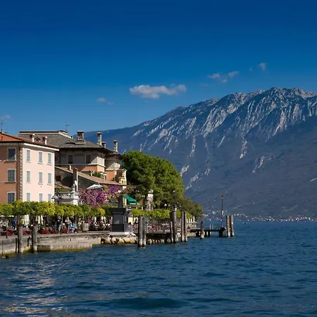 Liano Rosa - View Lake & Parking - Happy Rentals 公寓